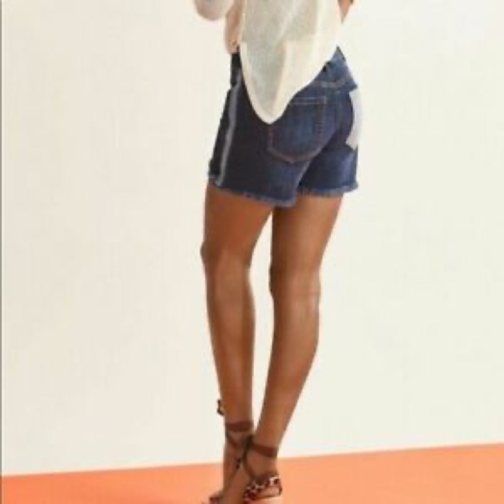 CABi Tuxedo Tomboy shorts
